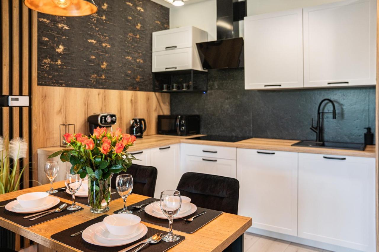Apartament Duzy Staw Appartement Jelenia Góra Buitenkant foto