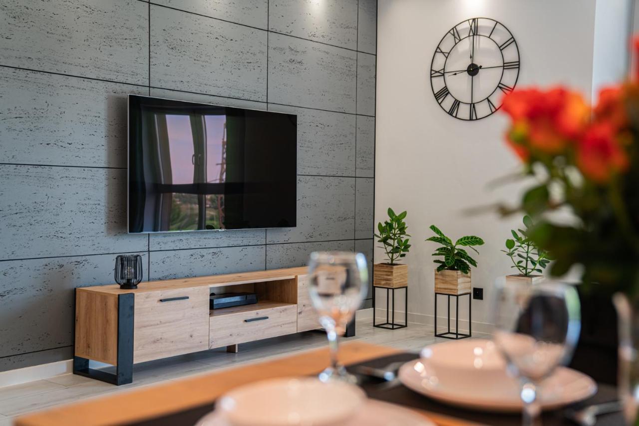 Apartament Duzy Staw Appartement Jelenia Góra Buitenkant foto